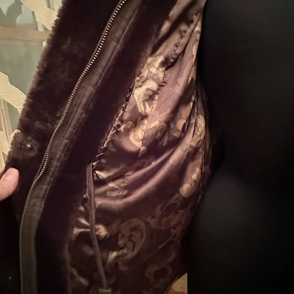 Dennis Basso faux fur coat - Picture 11 of 16